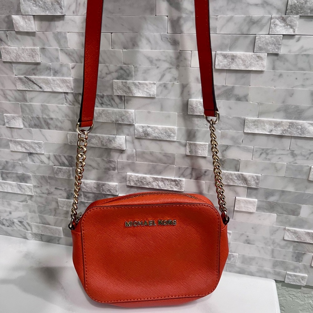 Michael Kors Orange Crossbody w Gold Accents&hardware